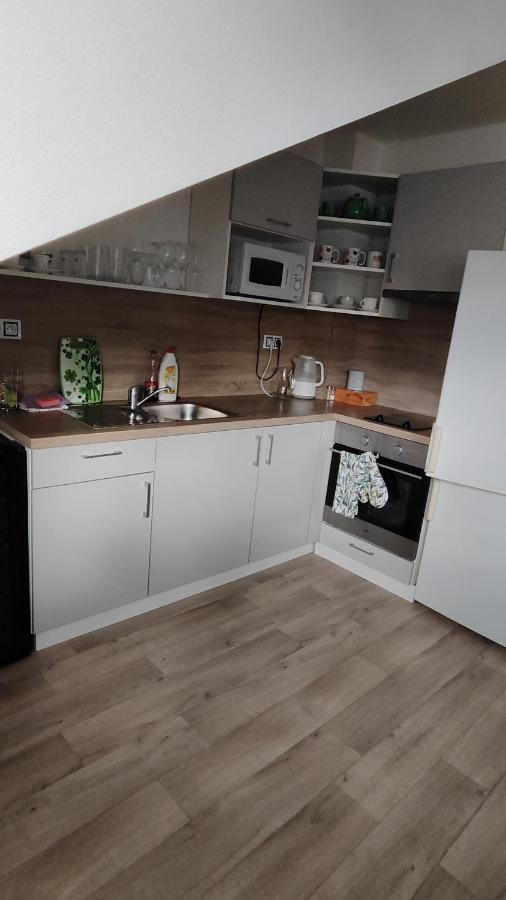 Apartman Cafe U Kordulky Ratiskovice Luaran gambar